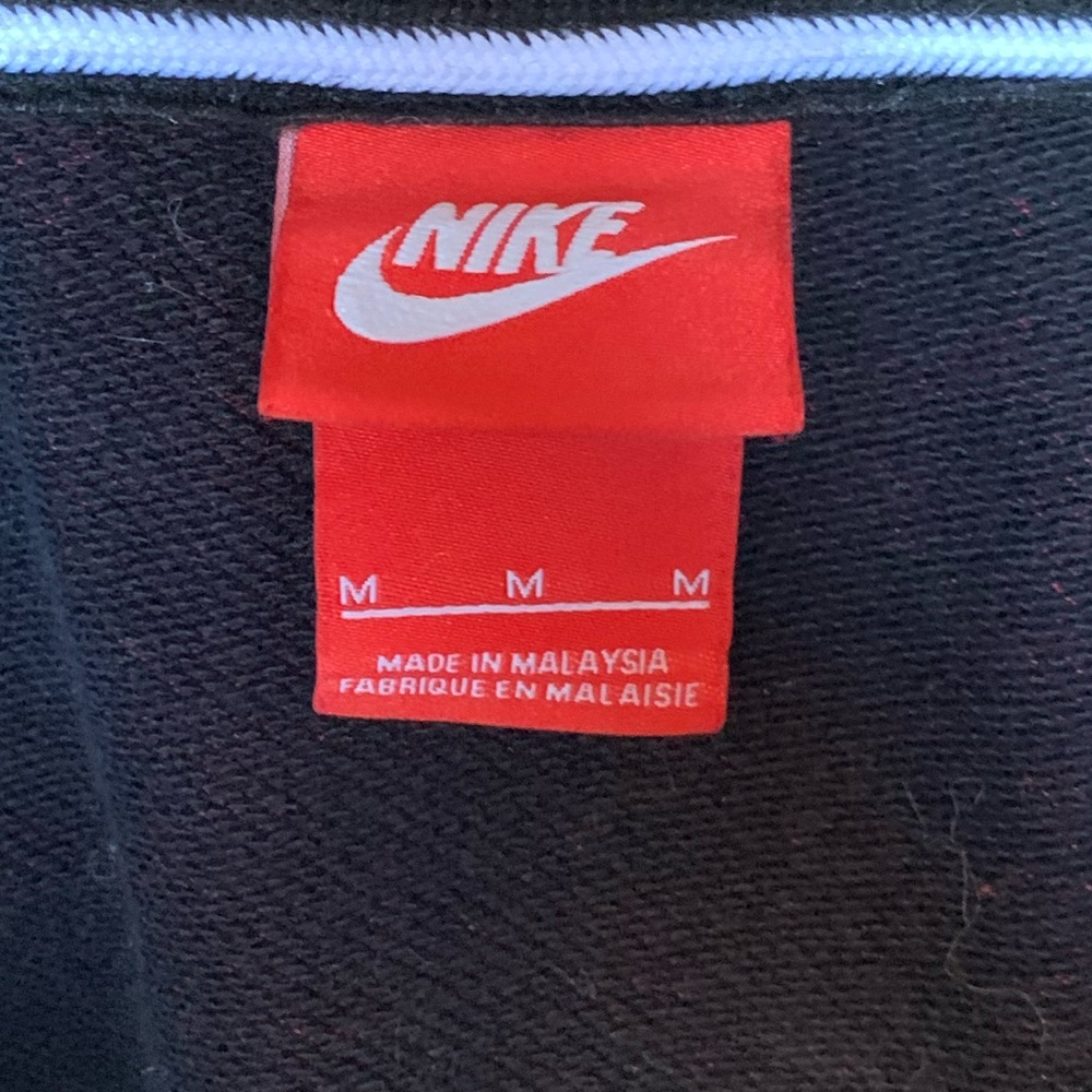 Nike hoodie medium - Picture 4 of 4